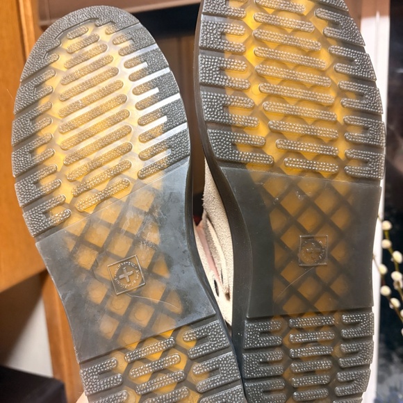 Dr. martens mules main image 5